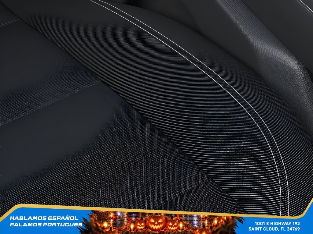 New 2027 Chevrolet Traverse LT FWD image 21
