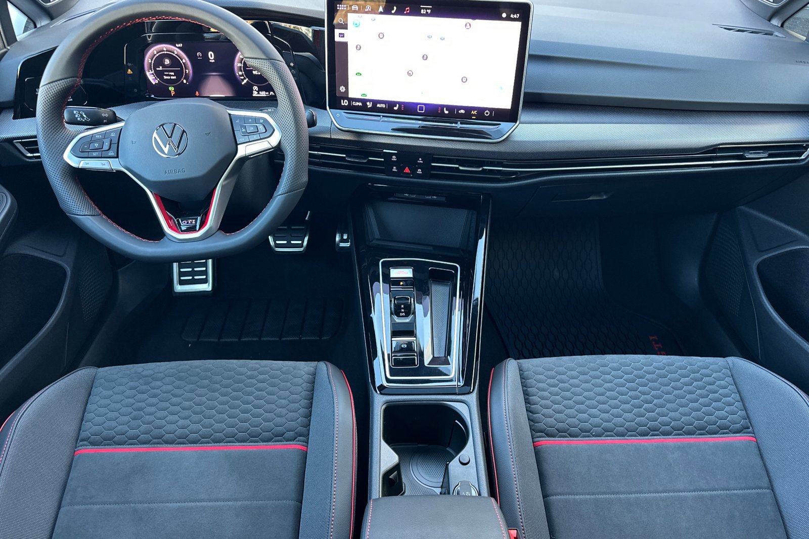 New 2025 Volkswagen GTI SE image 11