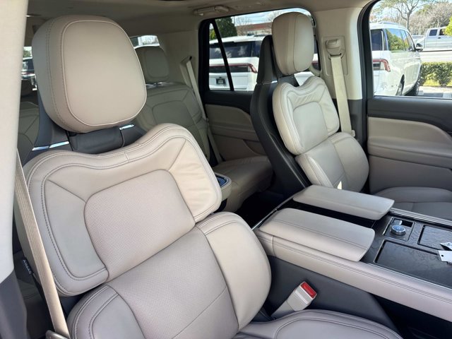 Certified 2024 Lincoln Navigator Reserve image 20