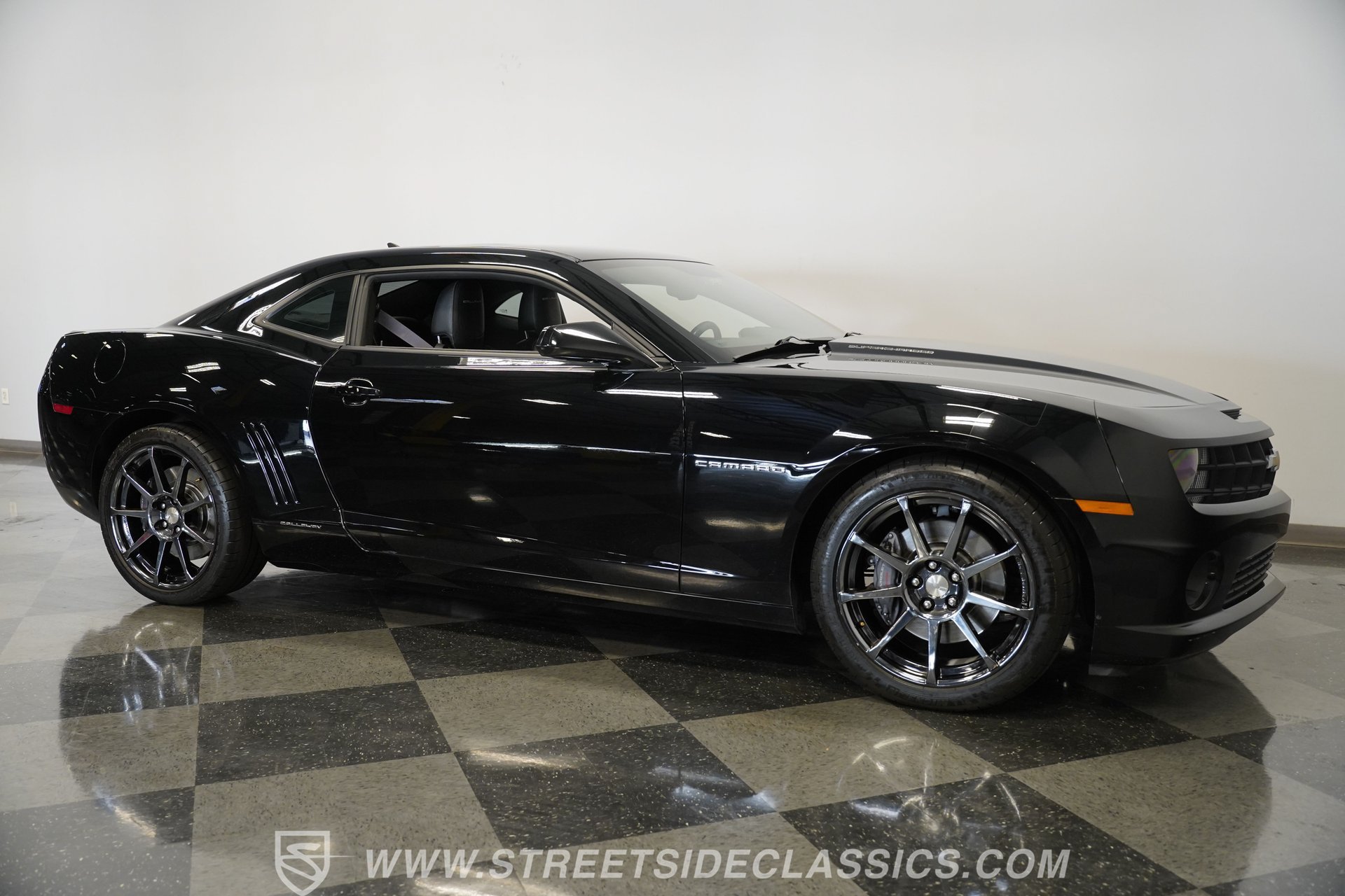 Used 2011 Chevrolet Camaro SS w/ RS Package RWD image 15