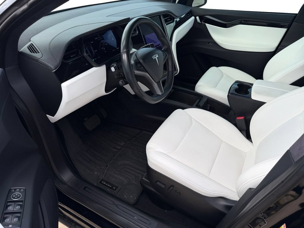 Used 2020 Tesla Model X Long Range AWD/4WD image 10