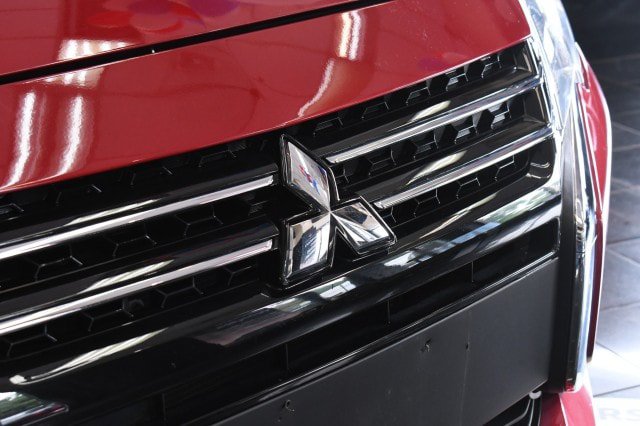 Used 2024 Mitsubishi Mirage G4 ES FWD image 5