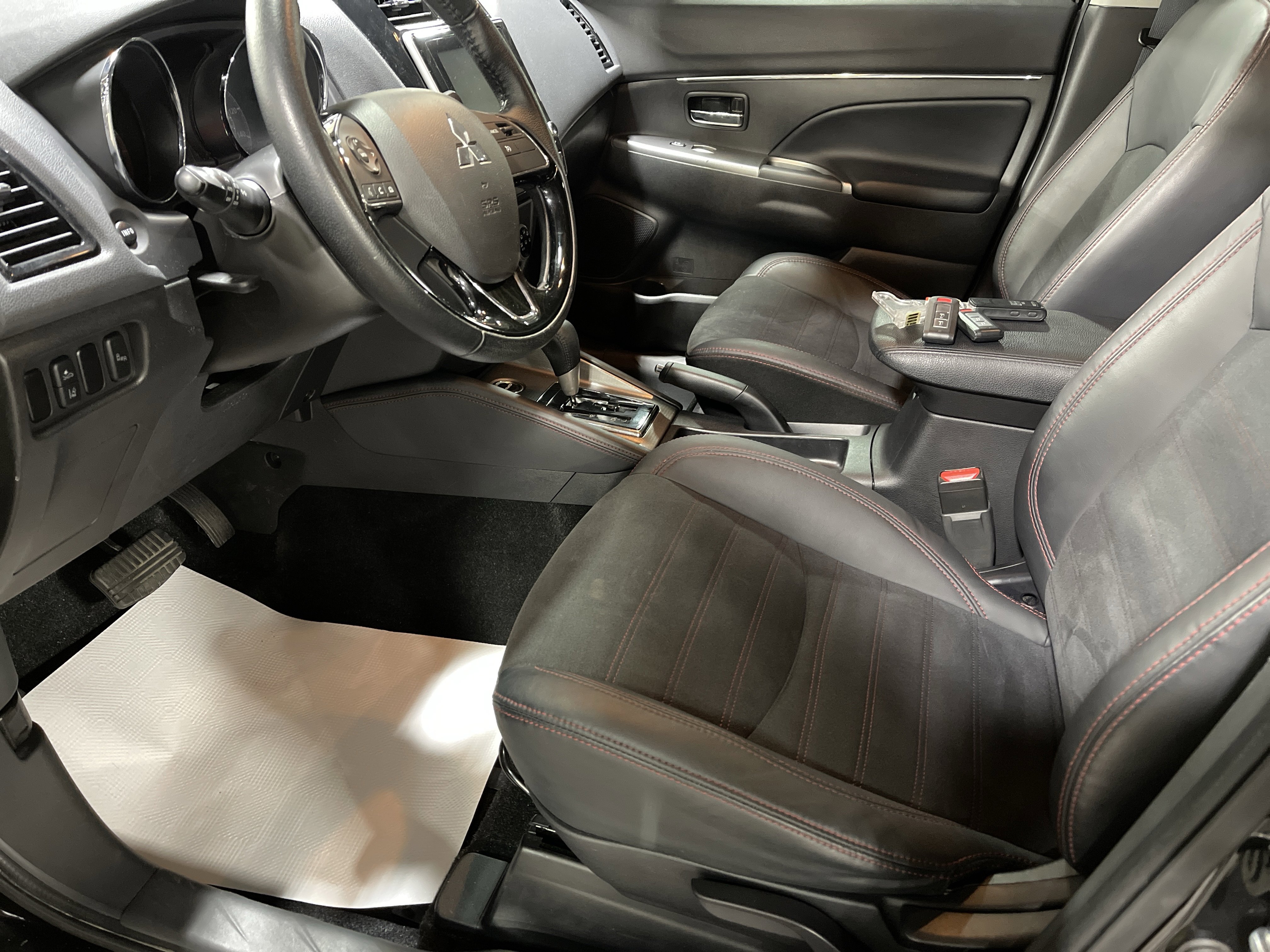 Used 2022 Mitsubishi Outlander Sport SE image 8