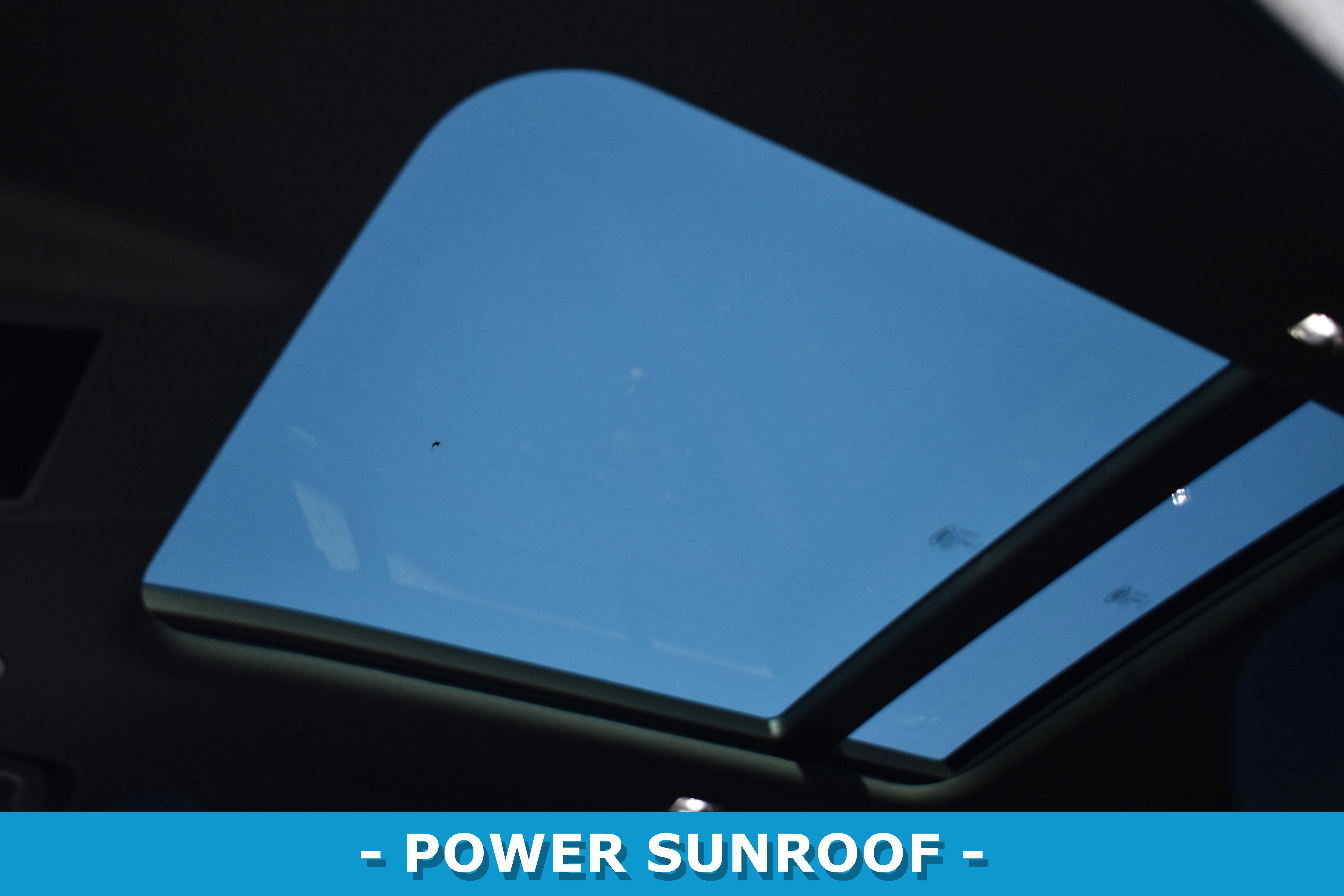 Used 2025 Land Rover Defender 110 S image 22