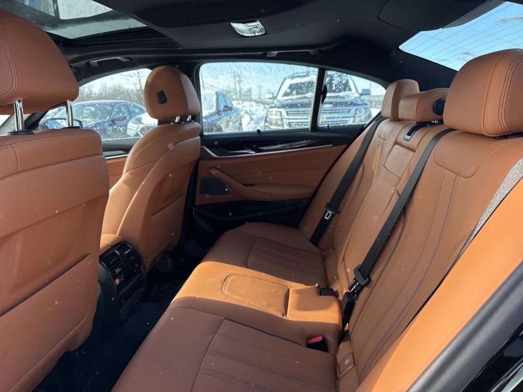 Used 2023 BMW 530i xDrive w/ Executive Package image 20