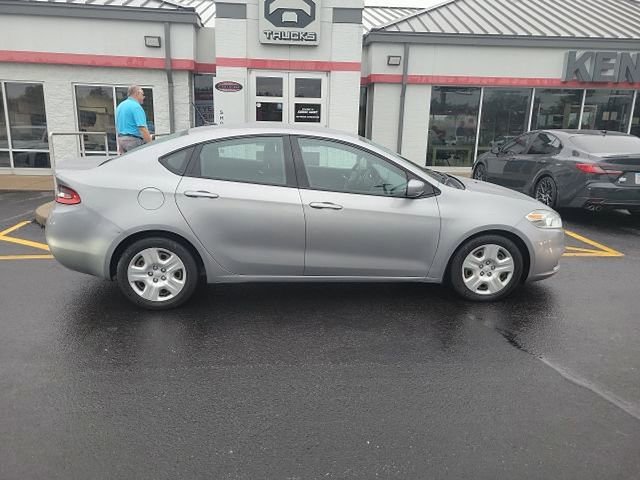 Used 2015 Dodge Dart SE w/ Convenience Group FWD image 6