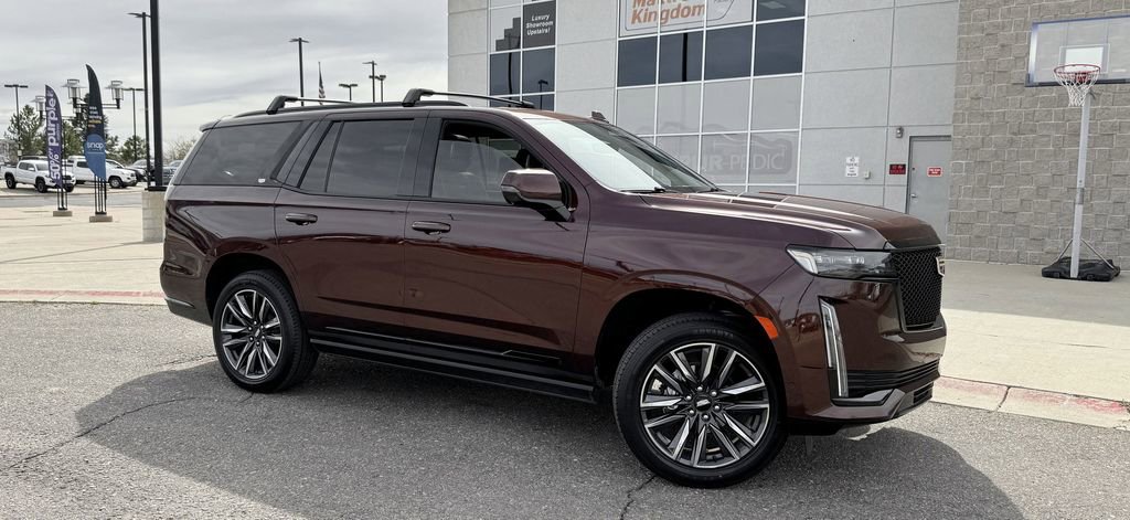 Used 2023 Cadillac Escalade Sport Platinum image 2