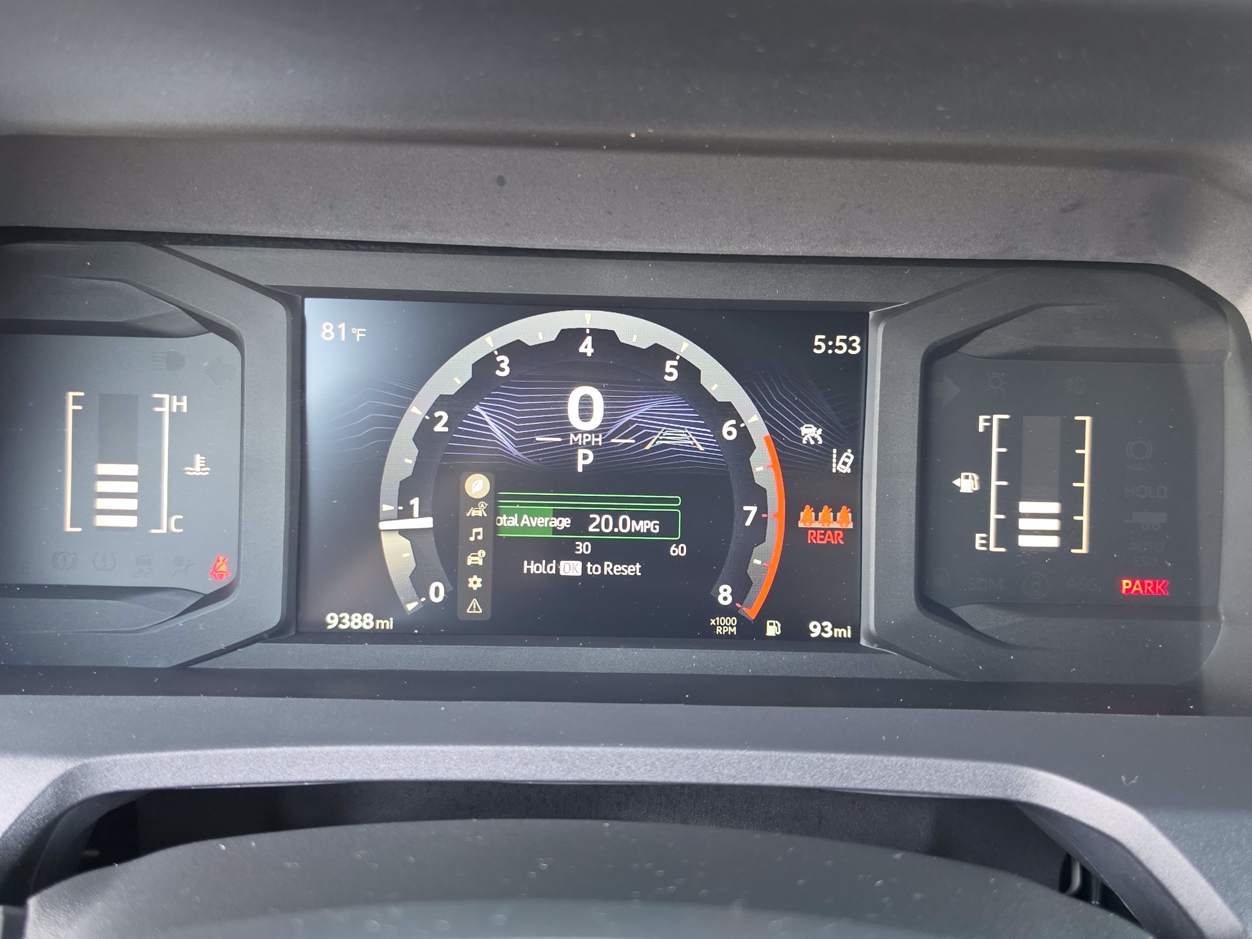 Used 2025 Toyota Tacoma SR5 AWD/4WD image 17