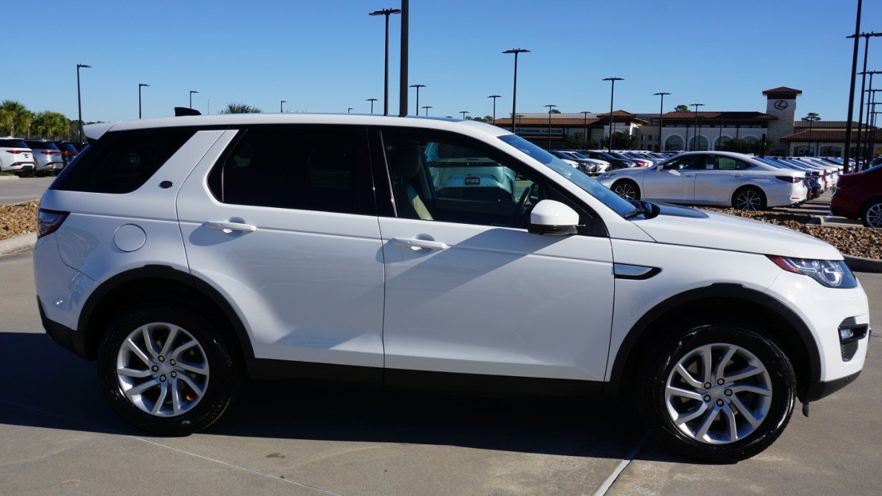 Used 2019 Land Rover Discovery Sport HSE image 4