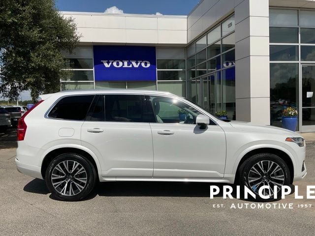 Certified 2022 Volvo XC90 T5 Momentum FWD image 9