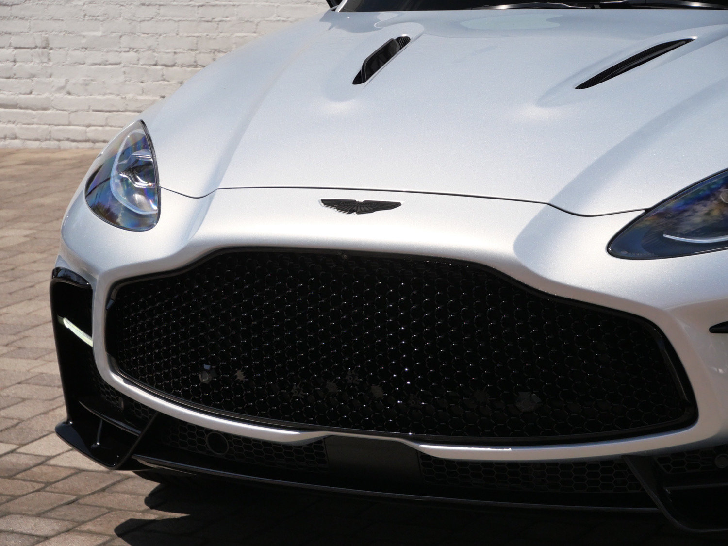 New 2026 Aston Martin DBX 707 AWD/4WD image 14