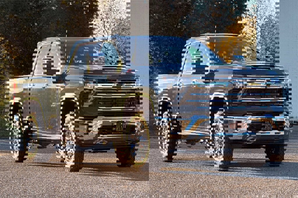 New 2026 Chevrolet Silverado 2500 LTZ w/ LTZ Premium Package image 2