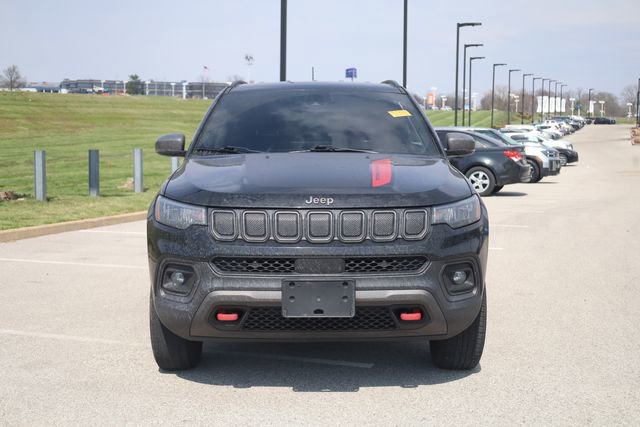 Used 2022 Jeep Compass Trailhawk w/ Trailhawk Convenience Group image 3