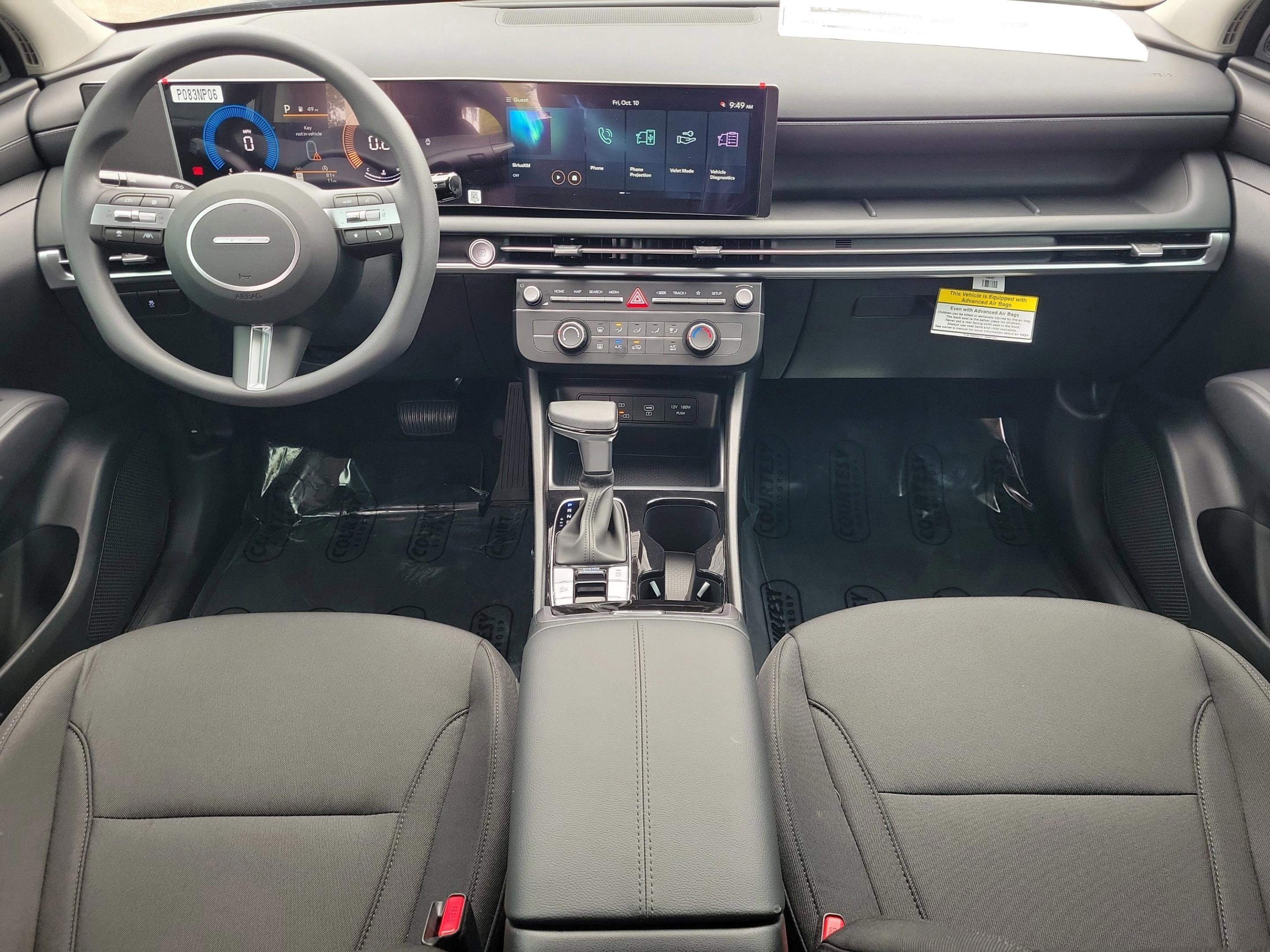 New 2026 Hyundai Tucson SE image 13