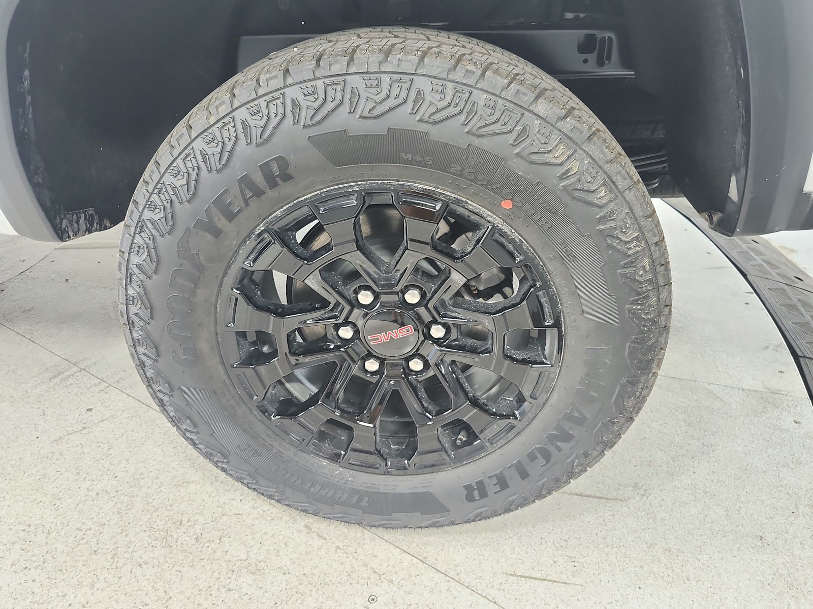 New 2026 GMC Canyon Elevation w/ Convenience Package AWD/4WD image 40