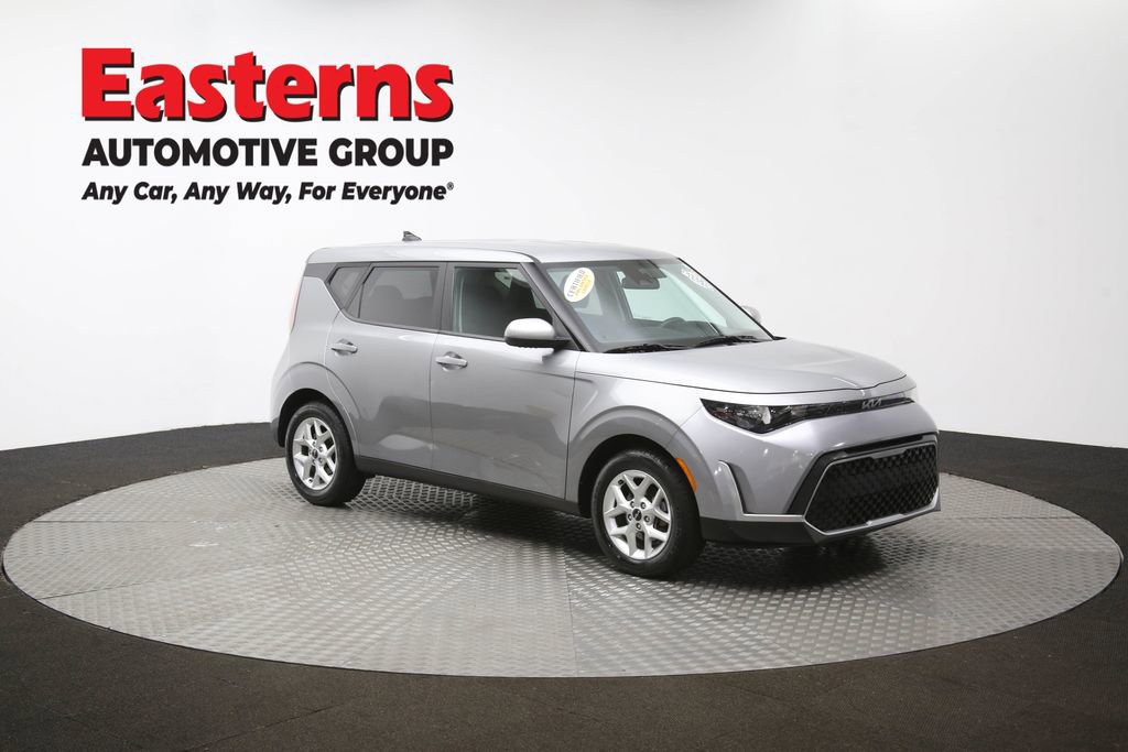 Used 2023 Kia Soul LX w/ Option Group 015 image 49