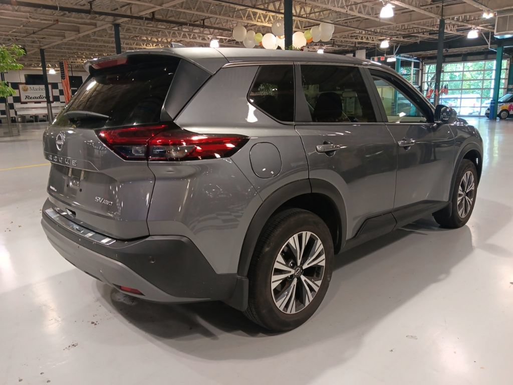 Used 2023 Nissan Rogue SV AWD/4WD image 10