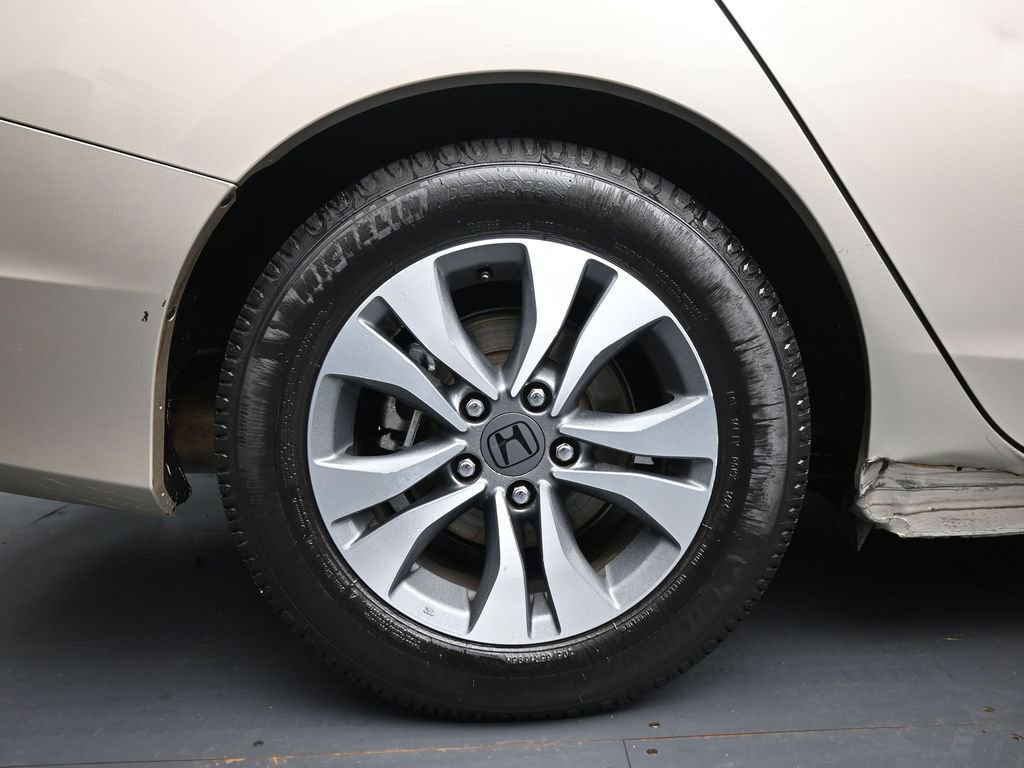Used 2013 Honda Accord LX image 10