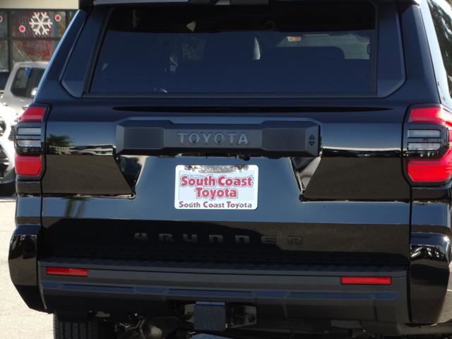 New 2026 Toyota 4Runner SR5 AWD/4WD image 7