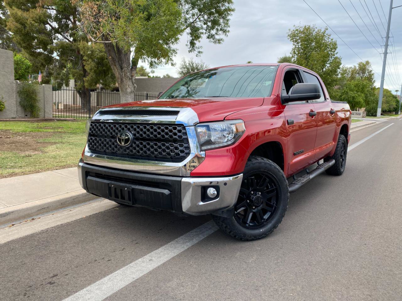 Used 2021 Toyota Tundra SR5 RWD image 2
