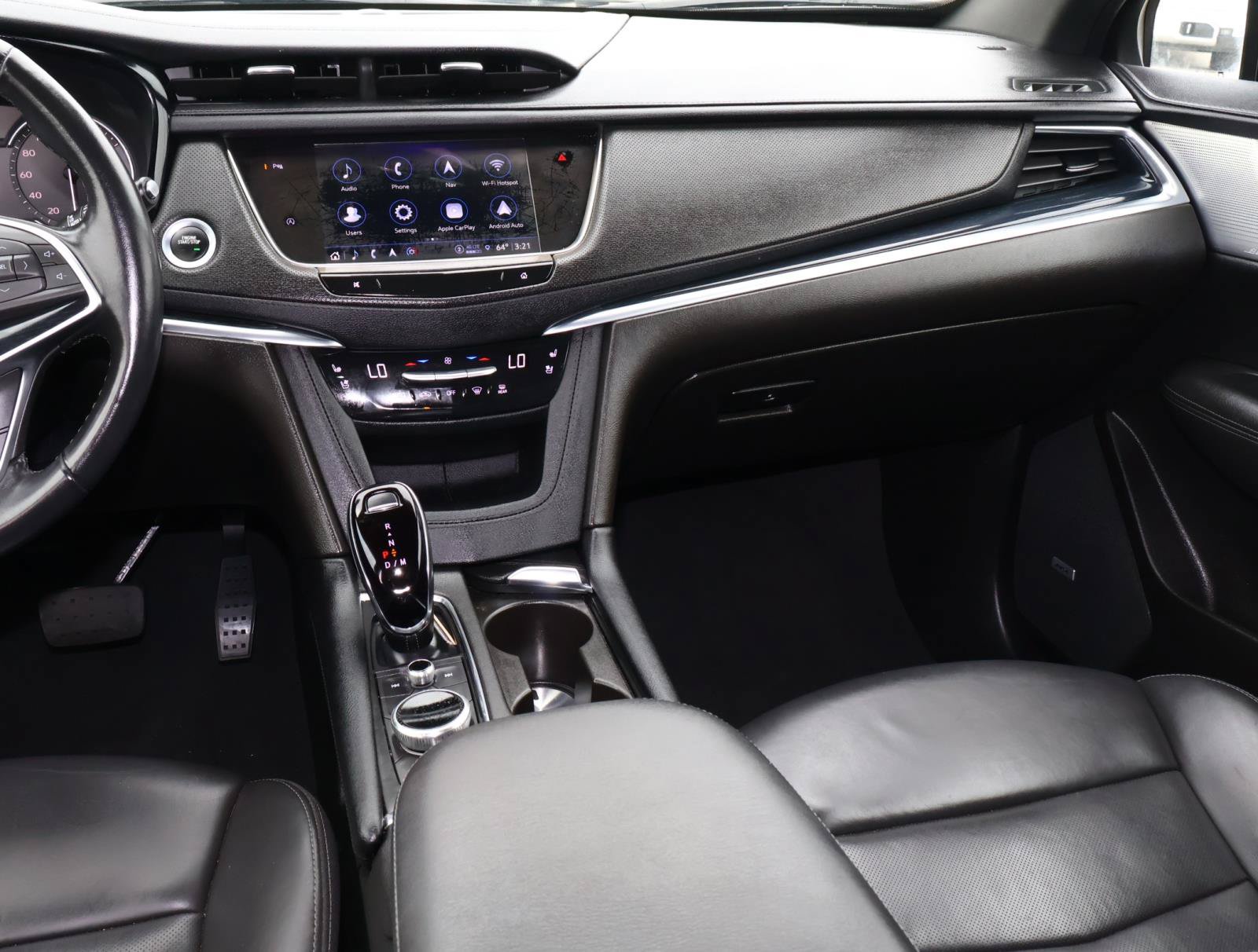 Certified 2024 Cadillac XT5 Premium Luxury AWD/4WD image 16