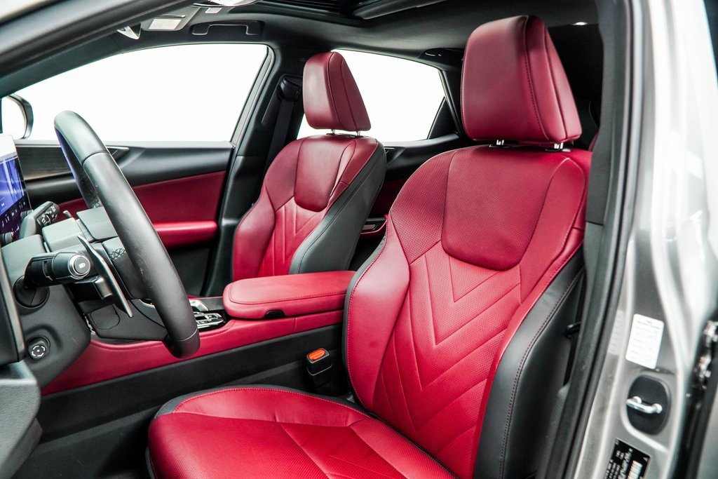 Used 2024 Lexus NX 300h AWD w/ Luxury Package image 37