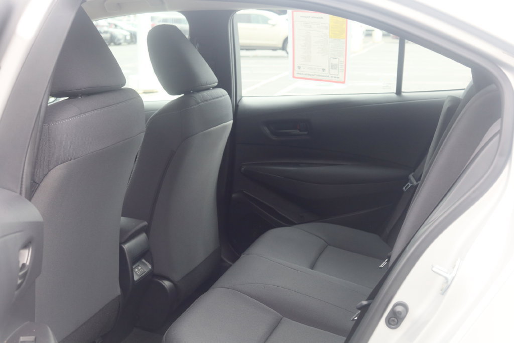 Used 2024 Toyota Corolla LE FWD image 26