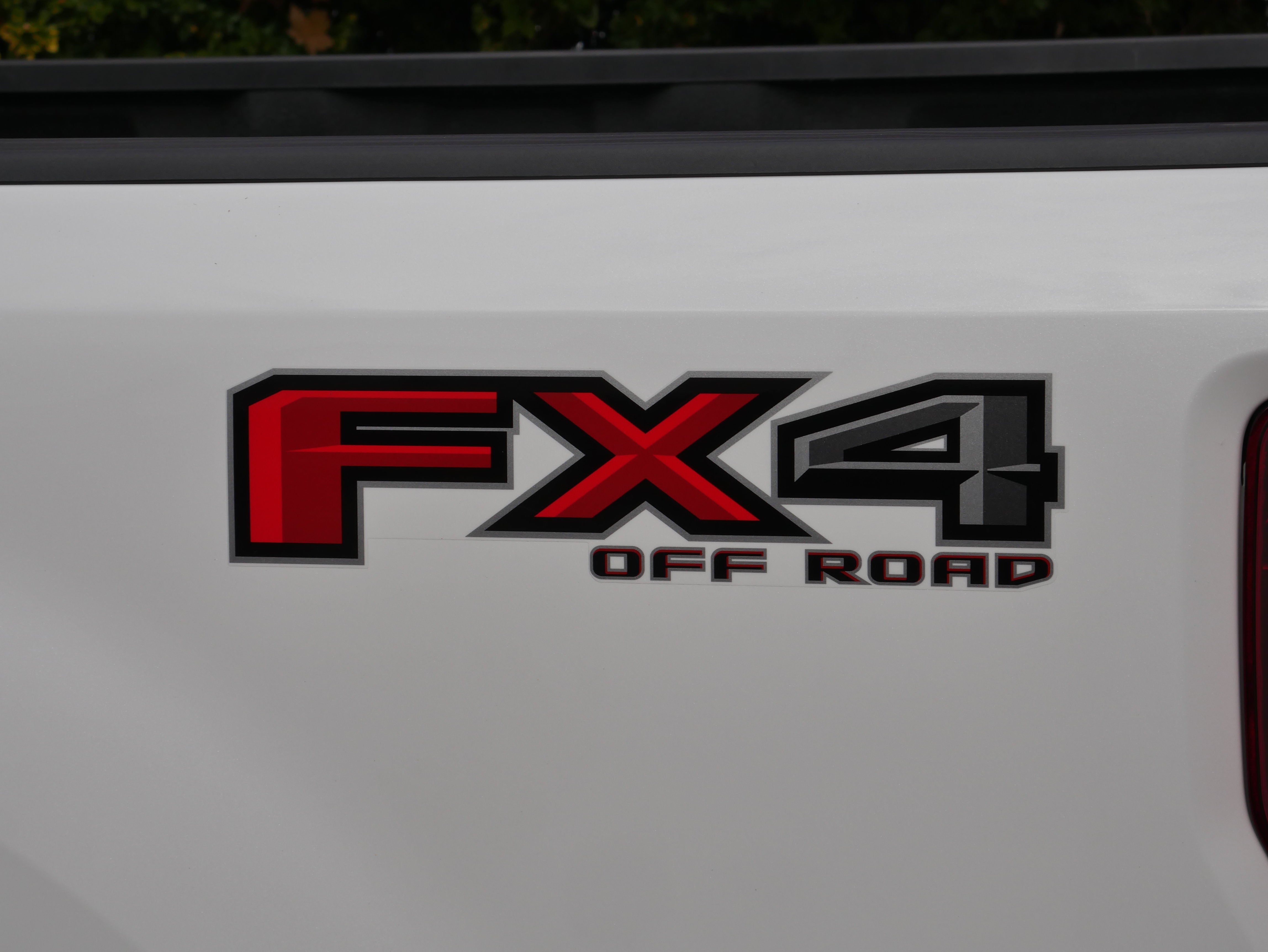 Certified 2022 Ford F250 Platinum AWD/4WD image 23
