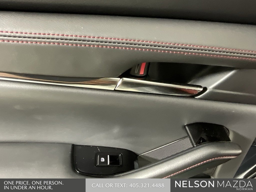 New 2026 MAZDA MAZDA3 Carbon image 23