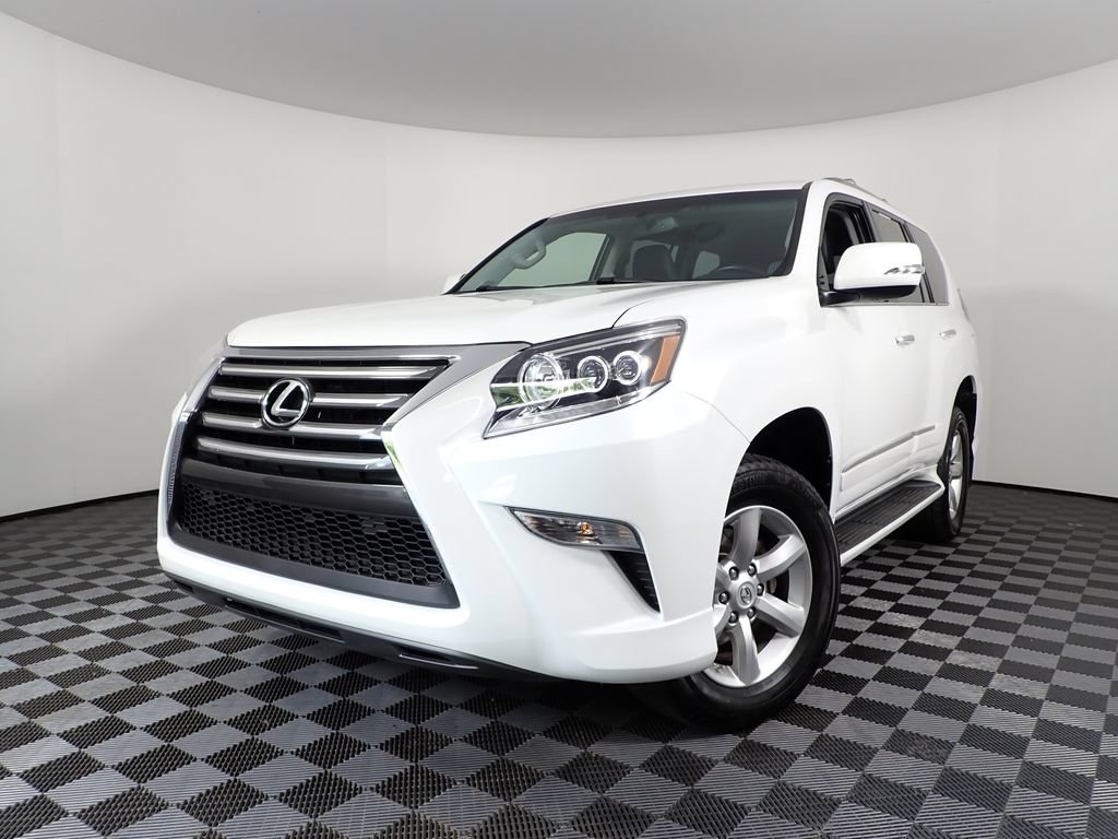 Used 2018 Lexus GX 460 w/ Preferred Accessory Package AWD/4WD image 2
