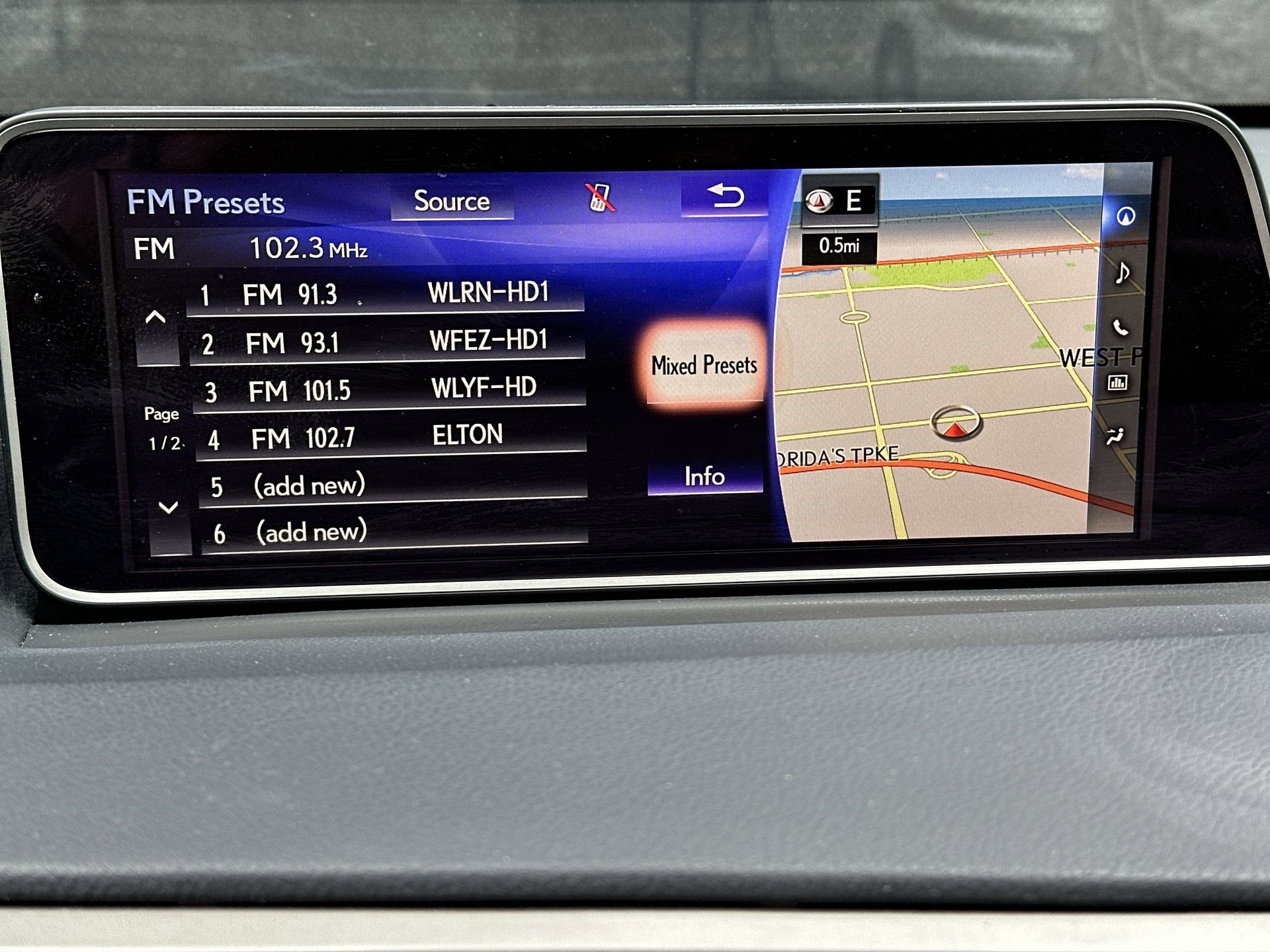 Used 2019 Lexus RX 350 FWD w/ Navigation Package image 12