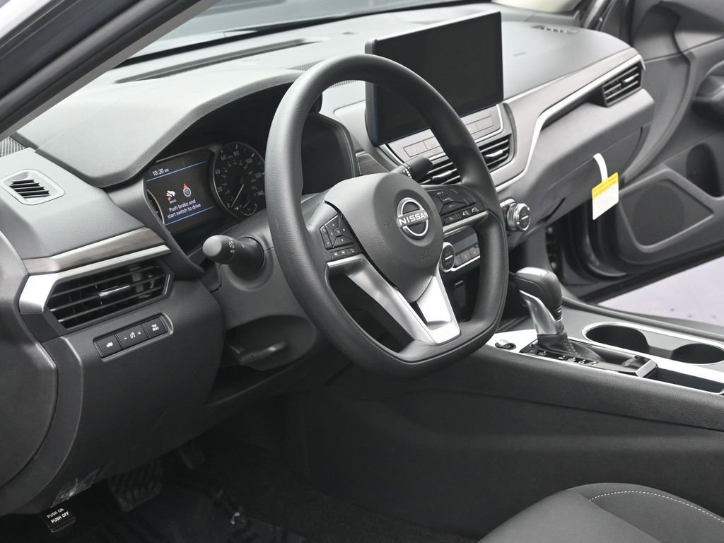 New 2026 Nissan Altima 2.5 SV FWD image 7
