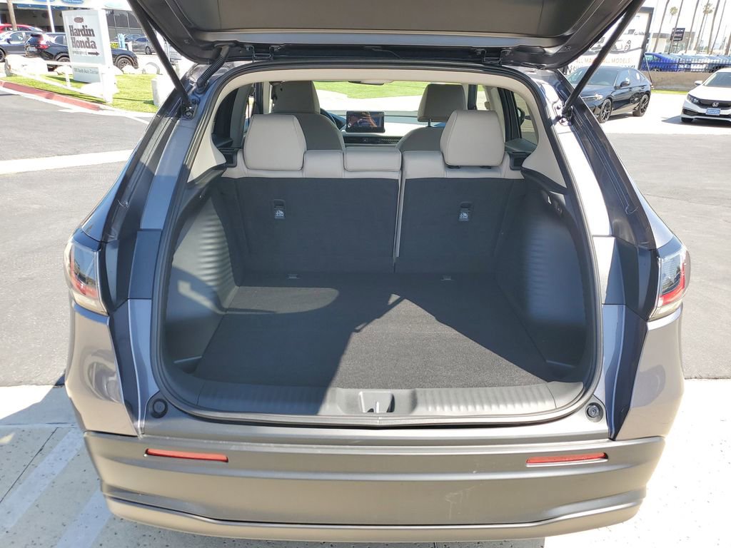 Certified 2026 Honda HR-V LX image 9