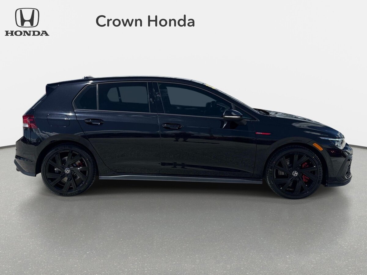 Used 2022 Volkswagen GTI SE FWD image 5