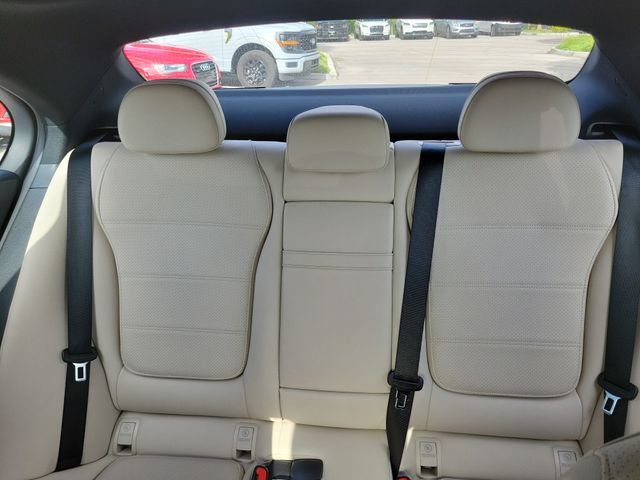 Used 2023 Mercedes-Benz C 300 Sedan image 11