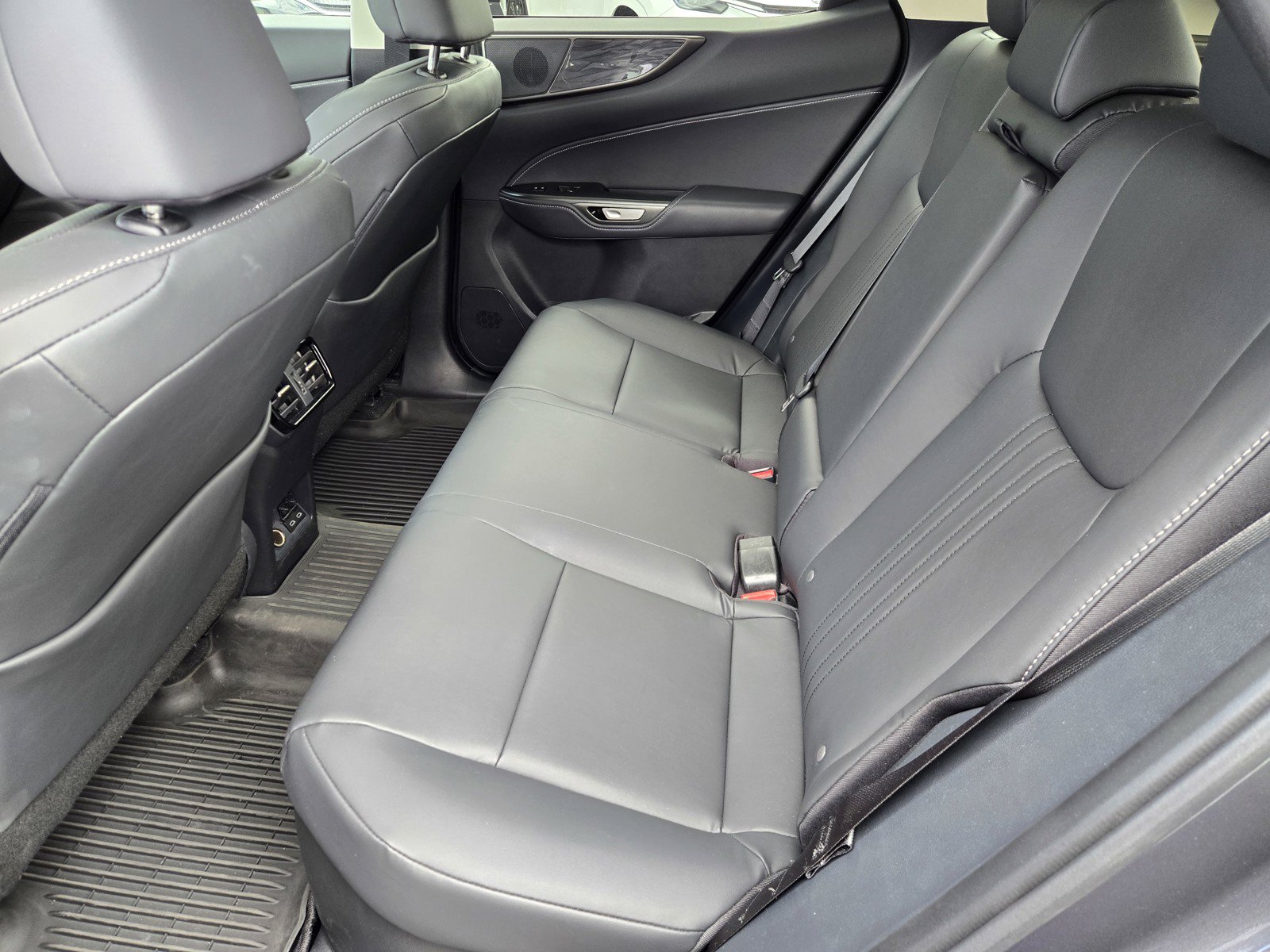 Certified 2026 Lexus NX 350h AWD w/ Accessory Package (2T) image 12