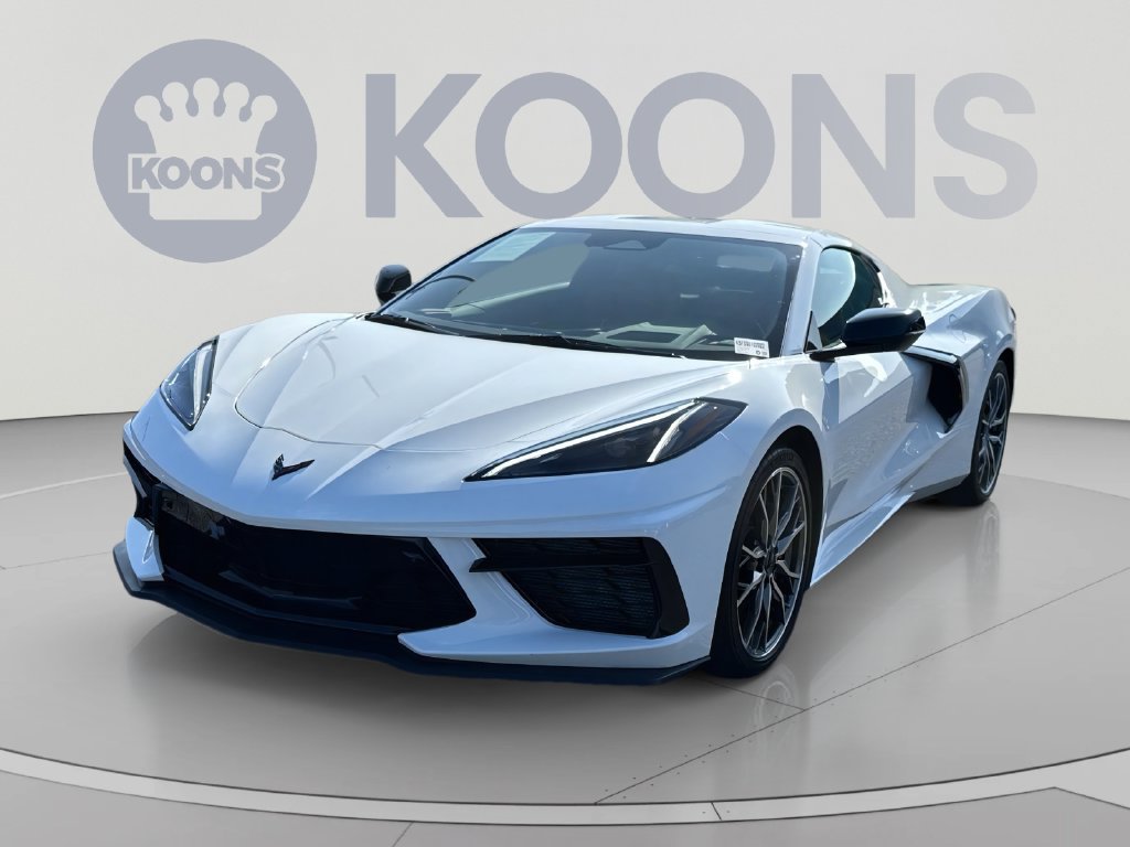 Used 2025 Chevrolet Corvette Stingray Preferred Cpe w/ Stealth Interior Trim Package RWD image 5