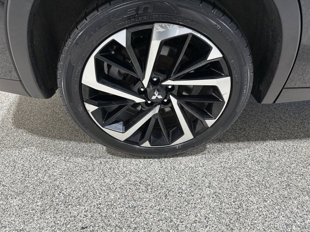 Used 2022 Mitsubishi Outlander ES AWD/4WD image 21