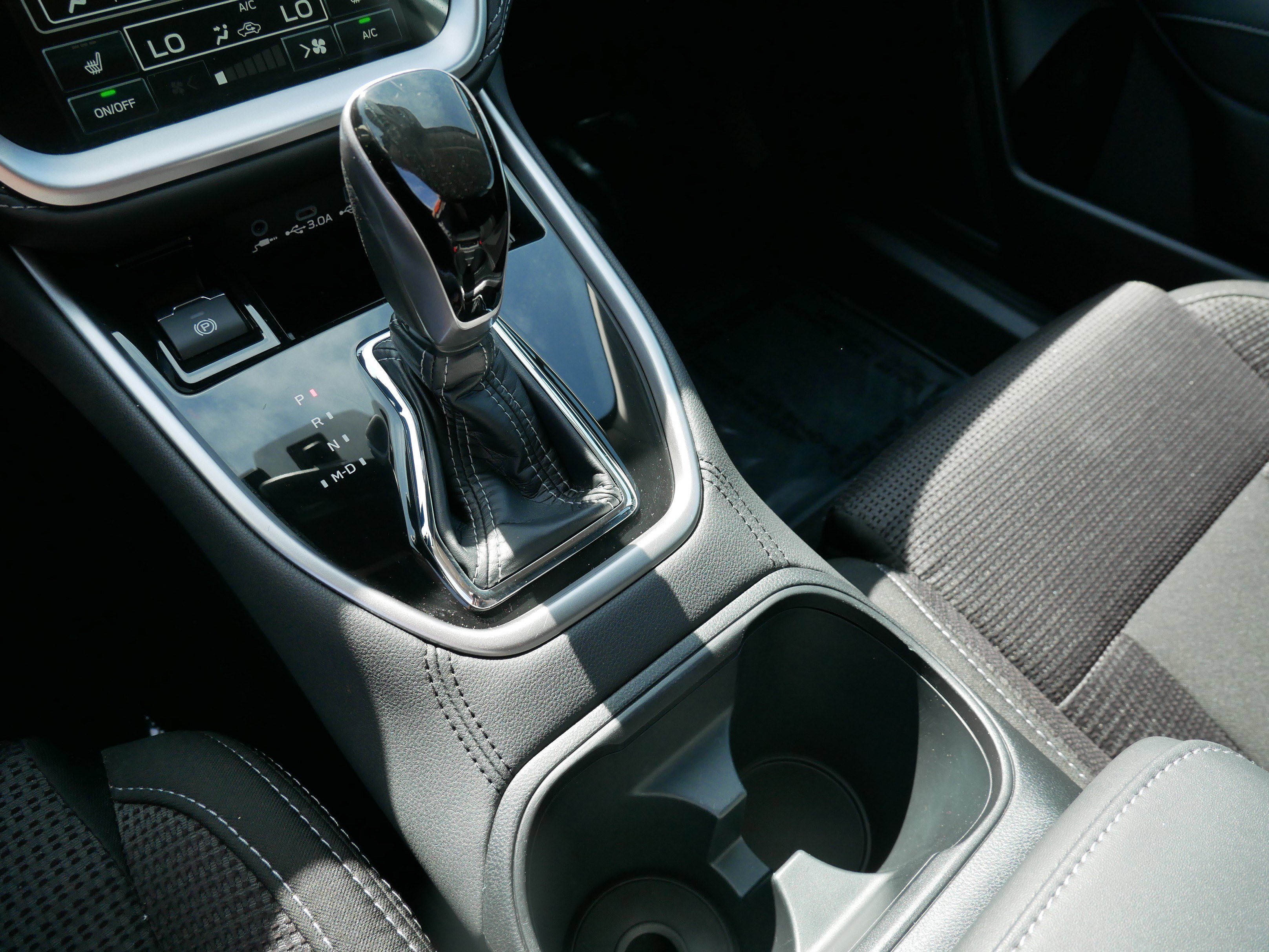 Used 2025 Subaru Outback Premium image 24