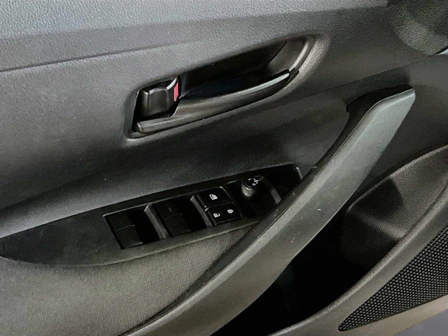 Used 2026 Toyota Corolla LE FWD image 18