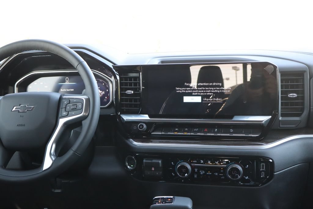 New 2026 Chevrolet Silverado 1500 RST w/ Convenience Package II AWD/4WD image 25