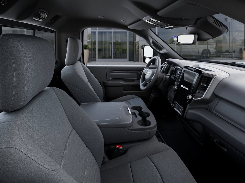 New 2025 RAM 5500 4x4 Regular Cab image 15