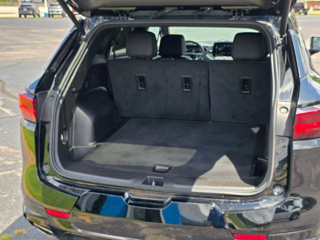 Used 2025 Chevrolet Blazer RS FWD image 12