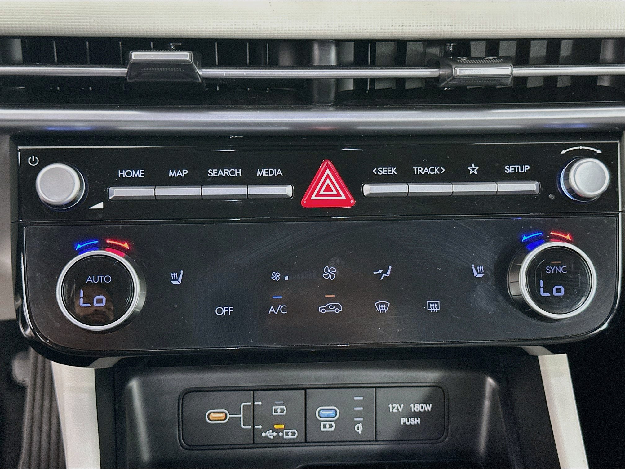 Used 2025 Hyundai Tucson SEL FWD image 23