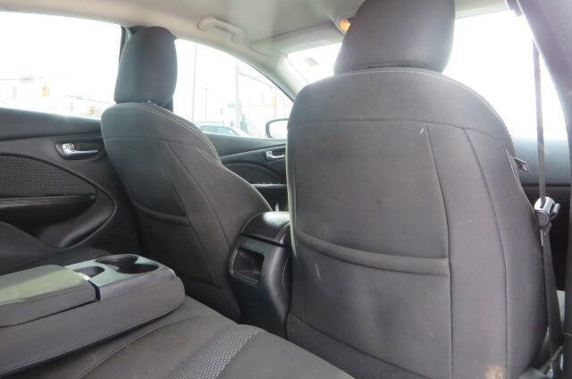 Used 2016 Dodge Dart SXT image 39