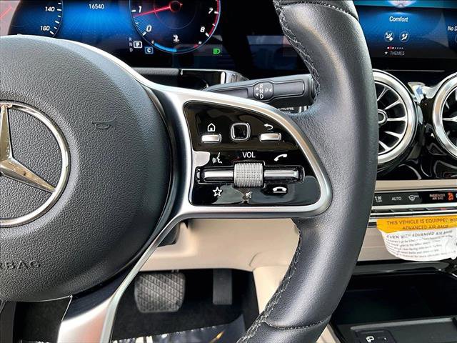 Used 2023 Mercedes-Benz GLA 250 4MATIC image 21