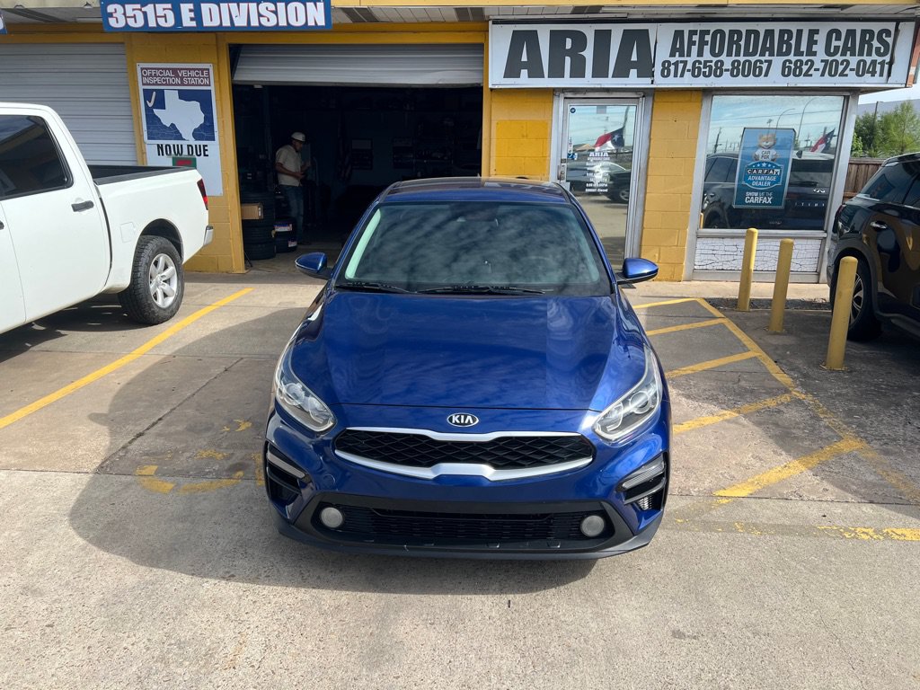 Used 2020 Kia Forte LXS FWD image 2