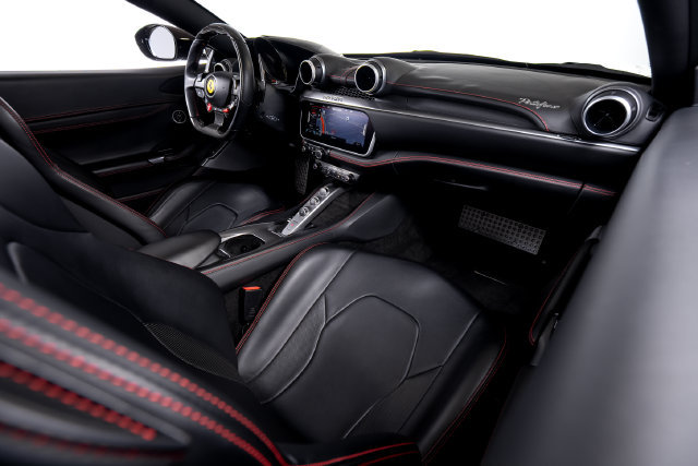 Certified 2020 Ferrari Portofino RWD image 53
