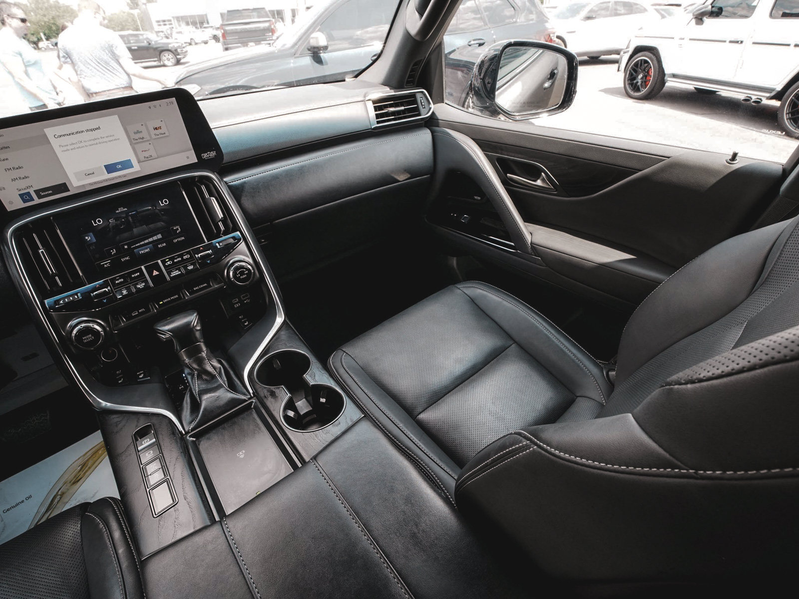 Used 2022 Lexus LX 600 4WD w/ Appearance Package image 47