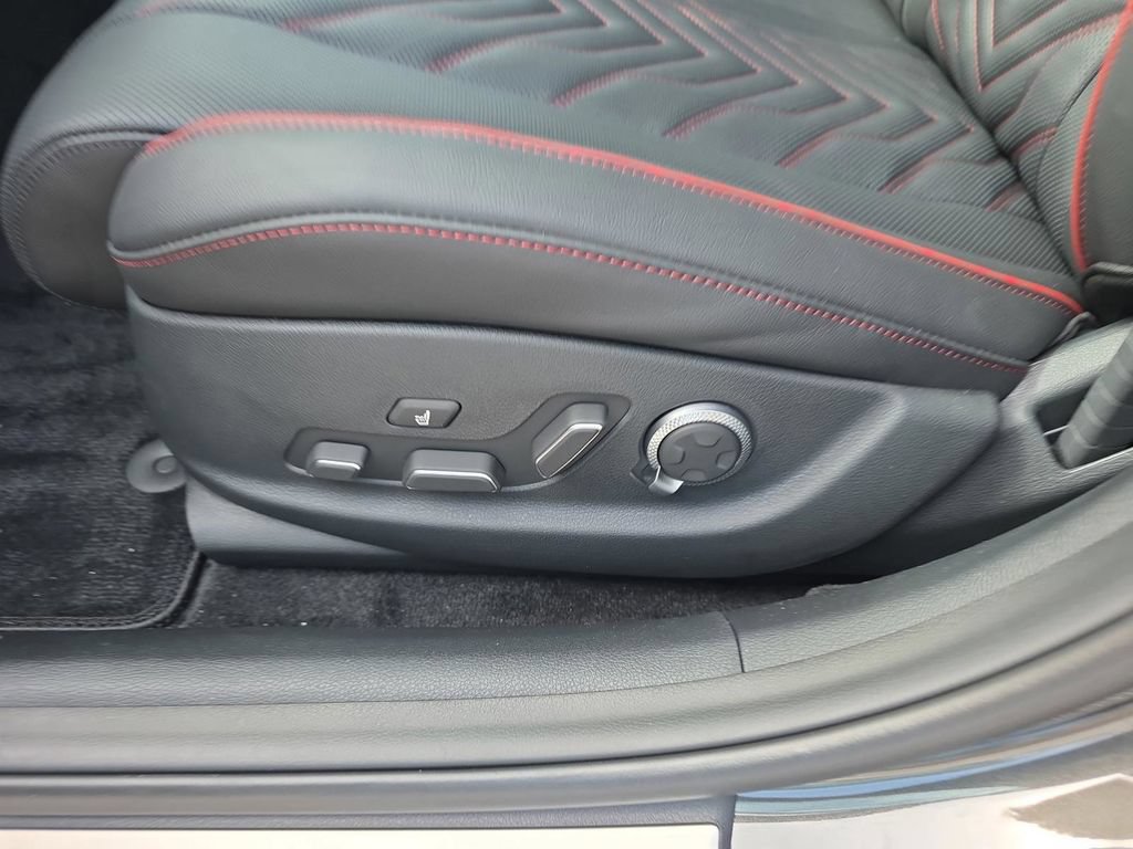 New 2026 Genesis G80 2.5T Sport Prestige AWD/4WD image 10